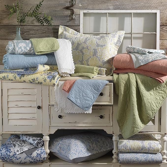 Laura Ashley - Full/Queen Quilt Set, Reversible Cotton Bedding with Matching Sham, Medium-Weight for Year Round Use, Floral Print Bed Set (Walled Garden Blue)