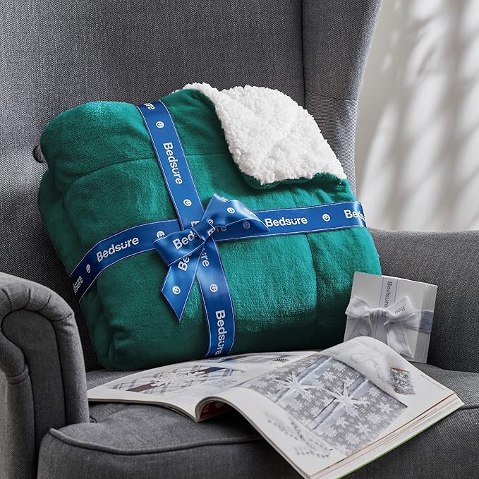 Bedsure GentleSoft Sherpa Fleece Throw Blanket for Couch, Non-Heated, Thick and Warm Throw for Women and Men, Soft Fuzzy Plush Christmas Blanket for Winter, Forest Green, 50x60 Inches