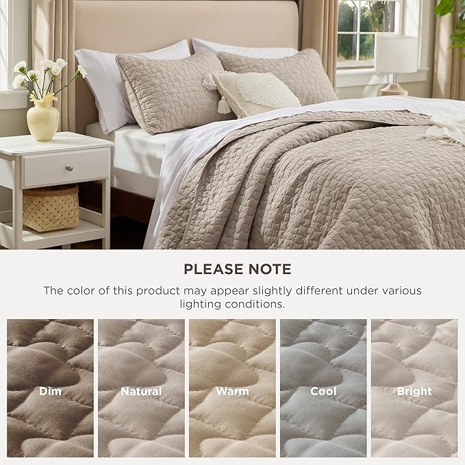 Bedsure Quilts Queen Size - Lightweight Bedspreads Queen Size with Lucky Star Quilting, Soft Quilt Bedding Set, Taupe Comforter Set Coverlet for All Seasons with 2 Pillow Shams (90" x 96")