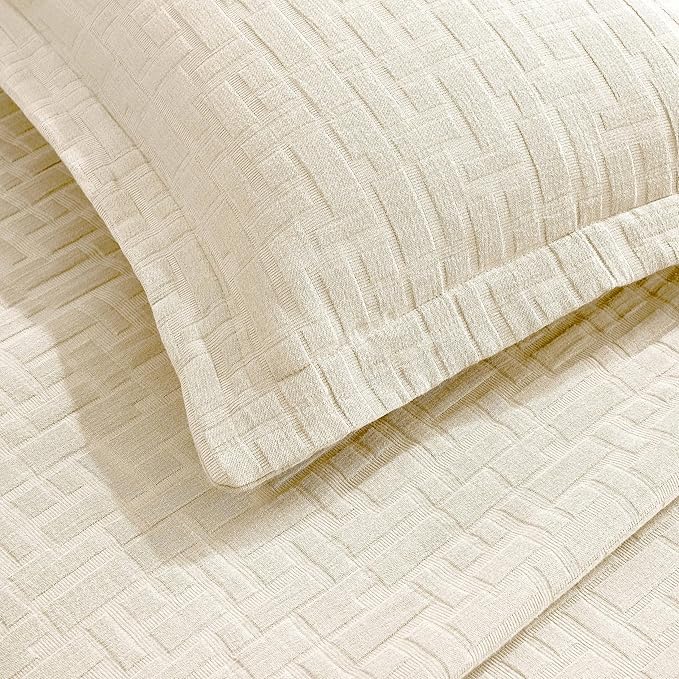 Superior 3 Piece Cotton Bedspread and Sham Set, Home Bed Decor, Decorative Bed Spread, 2 Pillow Shams, Medium Weight, Geometric Matelasse Coverlet, Bedding Essentials, Madrid Collection, Full, Ivory