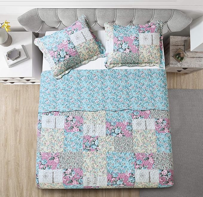 Brilliant Sunshine Lilac Rose Toile Quilt Set, 3-Piece Bedding Sets, Traditional Lively Patchwork Design, Washable, Reversible Bedspread, Soft Lightweight Coverlet, All-Season, Full/Queen, Egg Blue