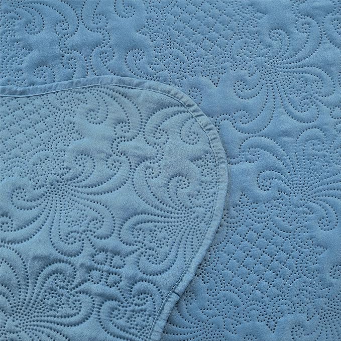 Auemtyn King Size Quilt Set 3 Pieces, Soft Lightweight Summer Bedspread, Reversible Microfiber Bed Coverlet for All Seasons, Spa Blue, Cloud-Floral Pattern (1 Quilt, 2 Pillow Shams)