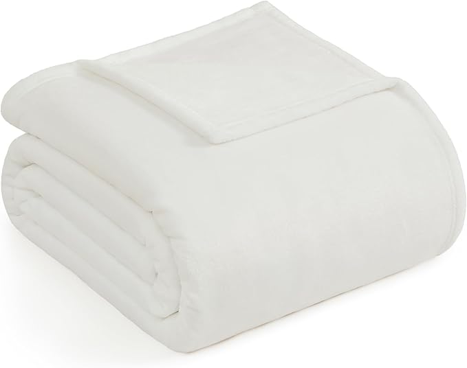Casa Platino Fleece Blanket Queen Size – 300 GSM White Fleece Throw for Bed or Couch – Soft Cozy Warm Holiday Bed Blanket for Winter, Fuzzy Plush Elegant Gifts for Men & Women - 90x90 Inch