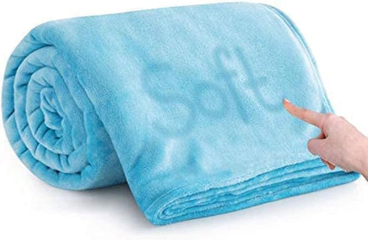 MOONLIGHT20015 Fleece Blanket Queen Size - Super Soft Fuzzy Light Blue Throw Blanket for Couch and Sofa - Lightweight Luxury 400 GSM Microfiber Fluffy Bed Blankets and Throws, 90 x 90 Inches (Queen)