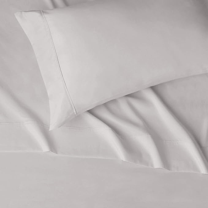 Amazon Basics Lightweight Super Soft Easy Care Microfiber 3-Piece Bed Sheet Set with 14-Inch Deep Pockets, Twin X-Large, Light Grey, Solid