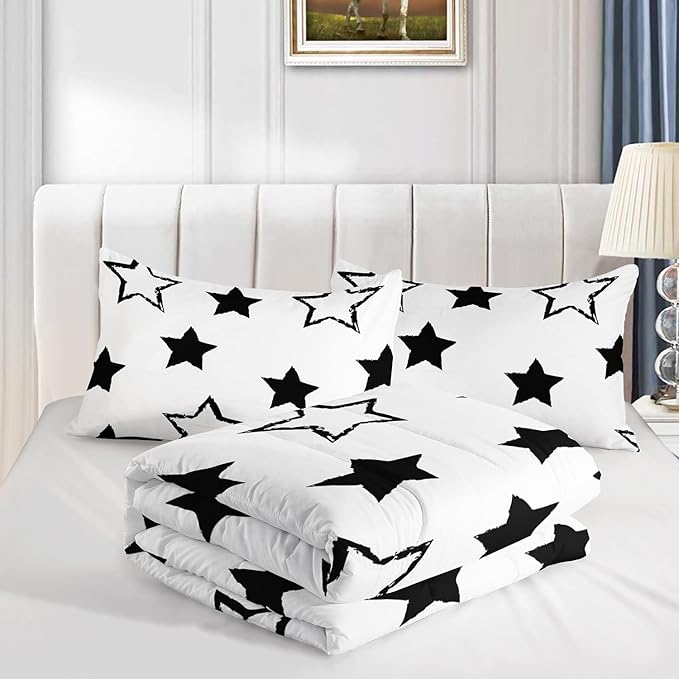 Axolotl Kids Full Bedding Comforter Set,3Pcs Super Cute Soft Black and White Stars Quilt Set Bed in A Bag with 1 Comforter 2 Pillowcases for Kids Boys Girls Teens Adults Room Decor All Season