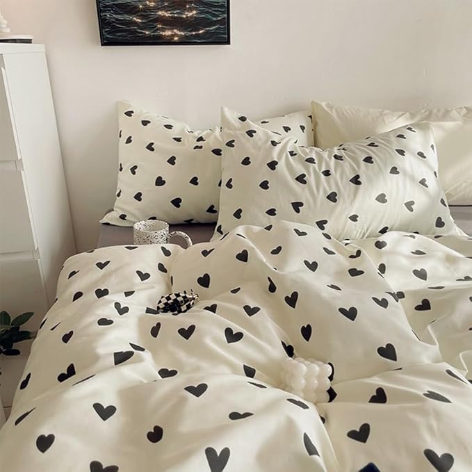 Nayoroom Black and White Heart Duvet Cover Queen Size Black Hearts Printed on White Bedding Set 3 Pcs Cute Kawaii Soft Breathable Microfiber Comforter Cover Valentine Gifts for Kids Girls