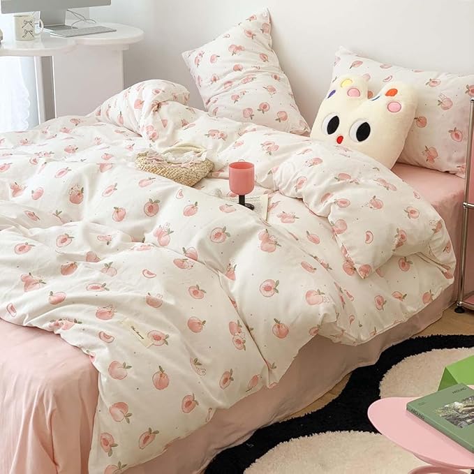 Nayoroom Pink Peach Duvet Cover Full Size Kawaii Fruit Peaches Rabbit Printed on White Comforter Cover 3Pcs Kids Girls Soft Breathable Microfiber Cute Cartoon Bedding Set with Zipper Closure