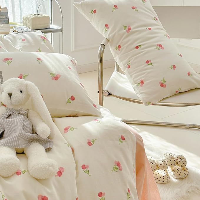 Nayoroom Pink Floral Duvet Cover Full Size Cute Tulip Printed on White Comforter Cover 3Pcs Kids Girls Kawaii Cottagecore Bedding Set with Zipper Closure Soft Breathable Microfiber