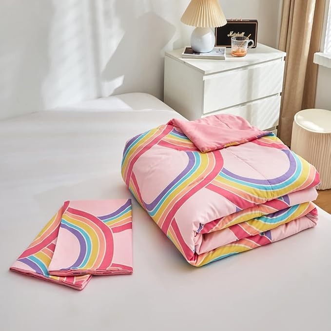 Feelyou Rainbow Glow in The Dark Comforter Set for Girls Kids Full Pink Rainbow Bedding Set Super Soft Colorful Stripe Mermaid Scales Comforter Baby Girl Bedroom Pink Decor Bedding Quilted Duvet
