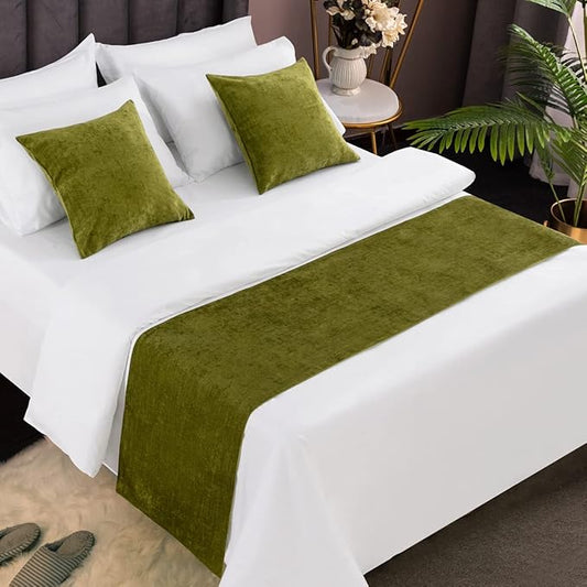 AMBERIS Bed Runner Green, Chenille Soft No Fading Modern Bed Scarf (Pillowcases Sold Separately)