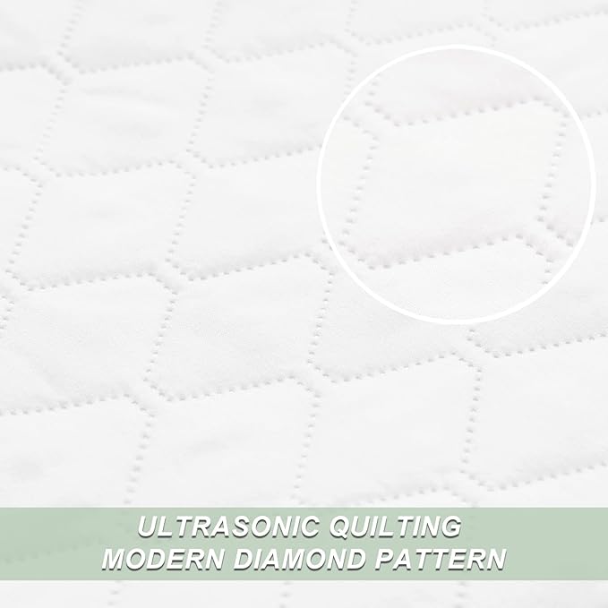 Exclusivo Mezcla Reversible Twin Quilt Bedding Set with Pillow Sham, Lightweight Quilts Twin Size, Soft Bedspreads Bed Coverlets for All Seasons - (White, 68"x88")