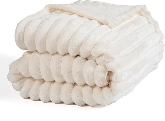 Ultra Soft Fleece Throw Blanket – Lightweight Cozy Plush Microfiber for Couch, Bed & Travel – Warm All-Season Decorative Blanket 50"x60", Machine Washable