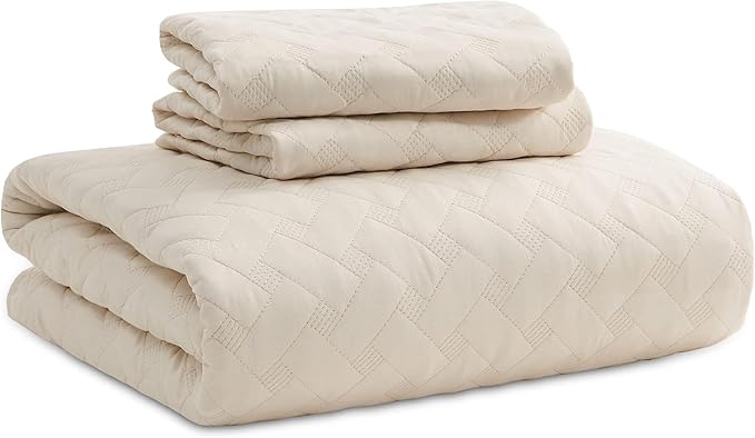 Bedsure California King Quilts - Lightweight Bedspreads Cal King Size with Basket Weave Pattern, Soft Quilt Bedding Set, Beige Comforter Set Coverlet for All Seasons with 2 Pillow Shams (111" x 106")