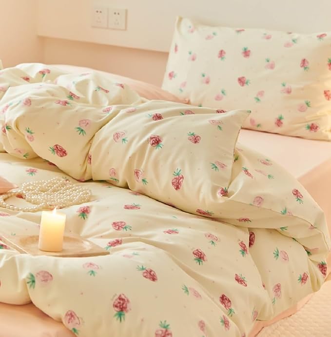 Nayoroom Strawberry Duvet Cover Set King Size Girls Cute Pink Strawberries Kawaii Comforter Cover 3 Pieces Soft Lightweight Microfiber Cream White Bedding with Zipper Closure