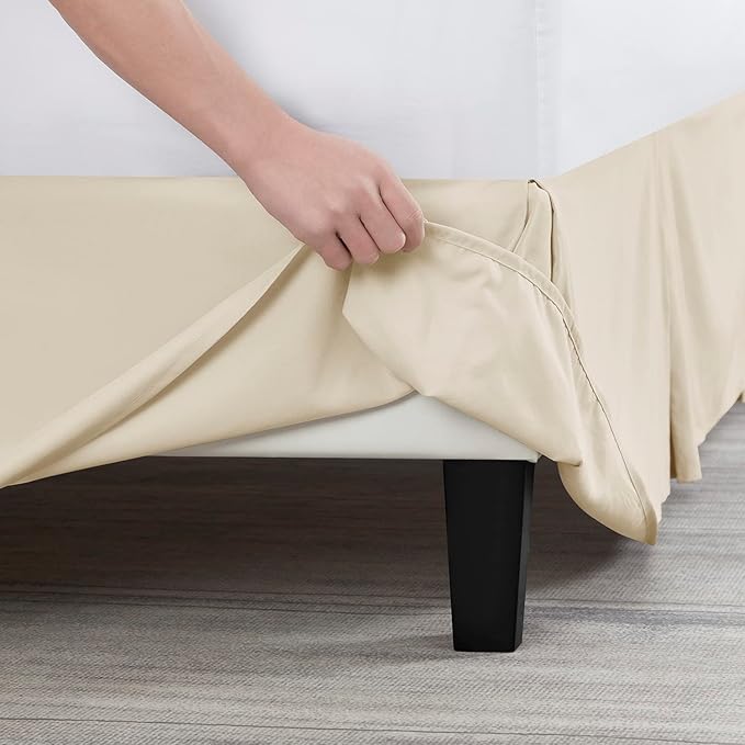 Nestl Cream Bed Skirt King Size - King Bed Skirt 14 Inch Drop - Brushed Microfiber Bed Skirts - Hotel Quality Pleated Bed Skirt - Shrinkage & Fade Resistant