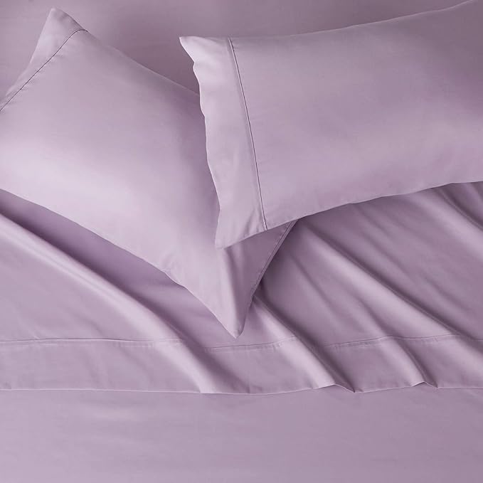 Amazon Basics Lightweight Breathable Ultra-Soft Wrinkle-Free Microfiber 4-Piece Bed Sheet Set with 14-Inch Deep Pockets, Full, Frosted Lavender, Solid