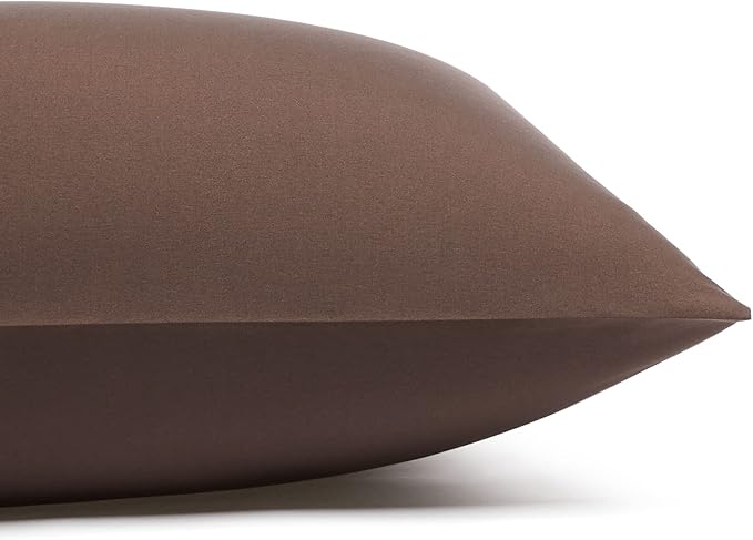 Amazon Basics Lightweight Super Soft,Wrinkle-Free,Breathable Easy Care Microfiber 4 Piece Bed Sheet Set with 14-Inch Deep Pockets,Queen,Chocolate,Solid,(Pack of 4)