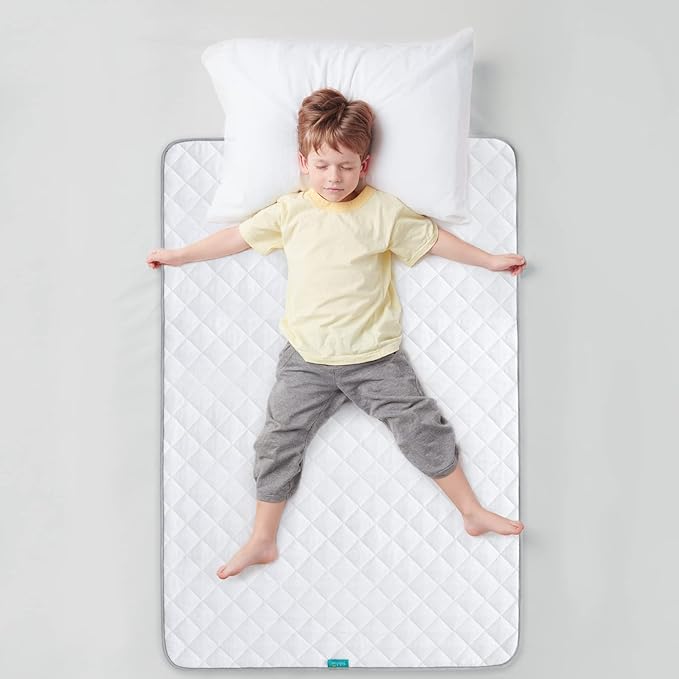 Waterproof Mattress Protector 34" x 52", Non-Slip & Washable Mattress Pad, 4 Layers Incontinence Bed Pads for Elderly, Kids and Women, Pee Pads for Dogs, White