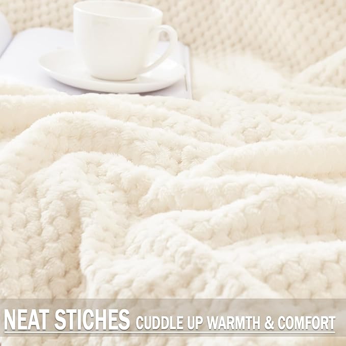 Exclusivo Mezcla Fleece Bed Blanket King Size, Super Soft and Warm Blankets for Couch, Sofa and Bed Waffle Textured, Cozy, Fuzzy and Lightweight (Off White, 90x104 Inches)