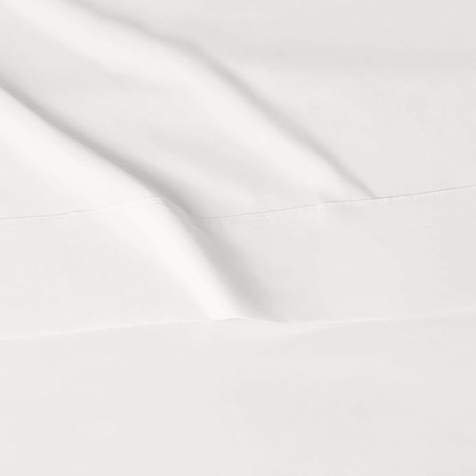Amazon Basics Lightweight Breathable Wrinkle-Free Brushed Microfiber 3 Piece Bed Sheet Set with 14-Inch Deep Pockets, Twin, Cream, Solid