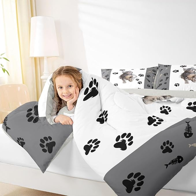 Erosebridal Kids Cat Comforter Set King,3D Cute Kawaii Cat Bedding Set Lovely Animal Kitten Paw Print Down Comforter Boys Cat Lovers' Bedroom,Fish Bone Decor Quilt Duvet Set 2 Pillow Cases, Multi 75