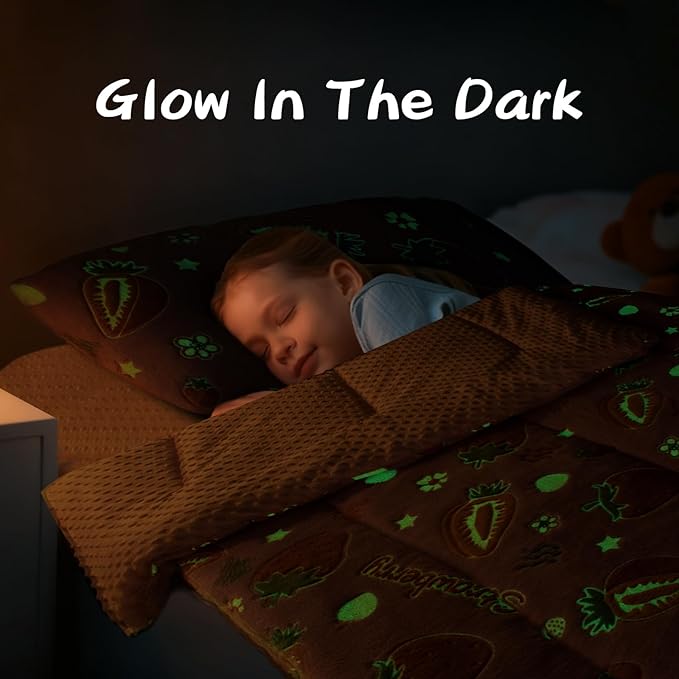 A Nice Night Chic Cute Strawberry Plush Zippered Comforter Set,Zipper Bedding Glow in The Dark for Child, Twin