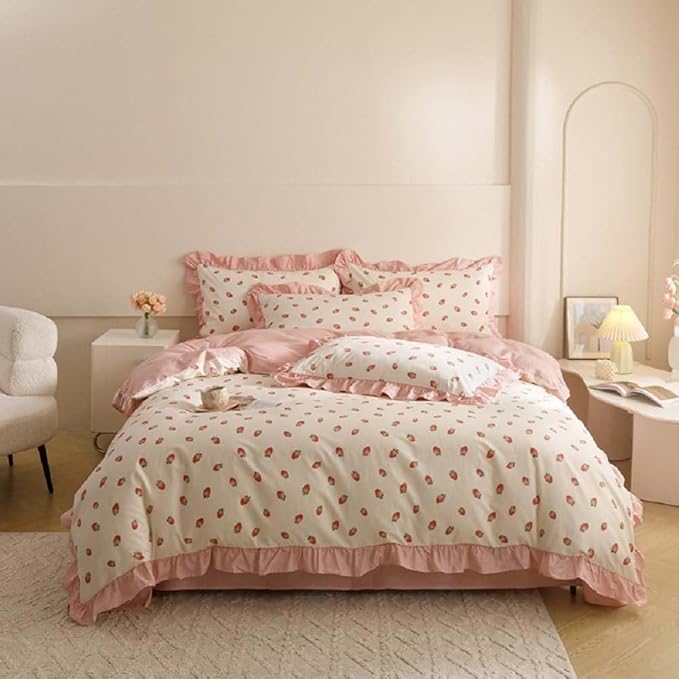 Nayoroom Ruffle Duvet Cover Full Size Pink Strawberry Printed on White Ruffled Bedding Set 3Pcs Reversible Kids Girls Cute Kawaii Coquette Comforter Cover Soft Lightweight Microfiber