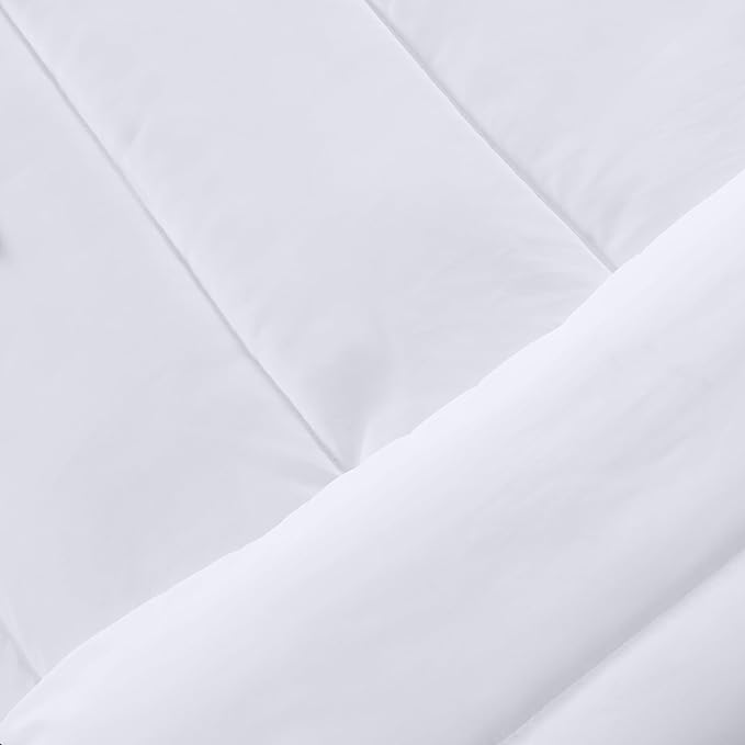 Utopia Bedding All Season White Comforter Set with 2 Pillow Cases, 3 Piece Soft Brushed Microfiber Kids Bedding Set for Boys/Girls, Machine Washable (Twin)