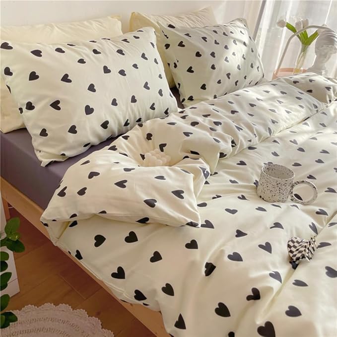 Nayoroom Black and White Heart Duvet Cover Queen Size Black Hearts Printed on White Bedding Set 3 Pcs Cute Kawaii Soft Breathable Microfiber Comforter Cover Valentine Gifts for Kids Girls