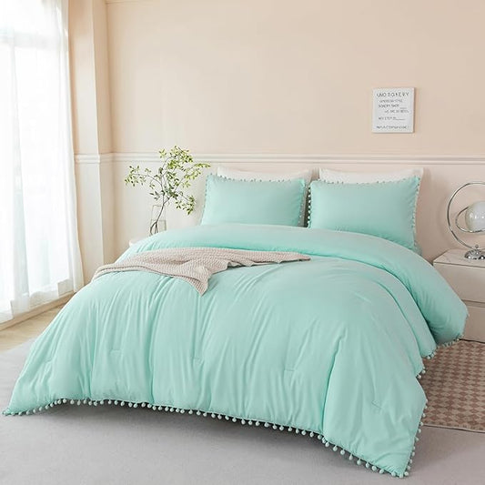 PERFEMET 5 Piece Bed in A Bag Queen Size Mint Green Comforter Boho Pom Pom Bedding Comforter Set Soft Fluffy Solid Bedding Set with Sheet for Girls Adults(Mint Green, Queen)