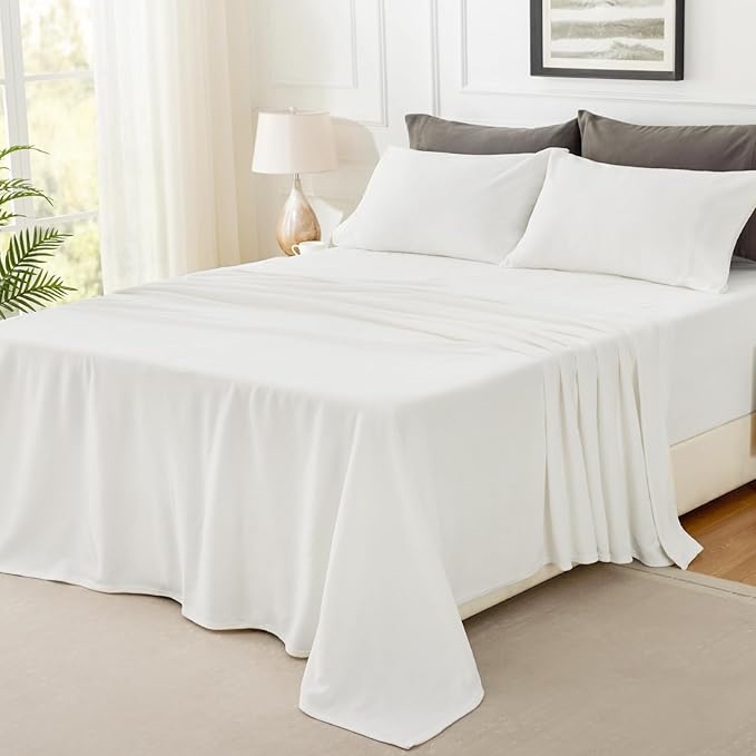 Love's cabin Fleece King Sheet Set - 4 Pcs White Super Soft Plush Polar Fleece Bed Sheets Set with 16" Deep Pocket,Cozy Warmth for Cold Season(1 Flat Sheet,1 Fitted Sheet,2 Pillow Cases)