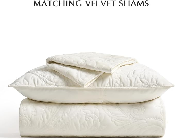 EVERGRACE Luxury Pearl Velvet Quilt Set Queen Size 3 Pieces, Soft Paisley-Stitch Velvet Comforter Set with Pillow Shams, Lightweight Bedspread Coverlet Bedding Set, Cream (Subtle Yellow Hues)