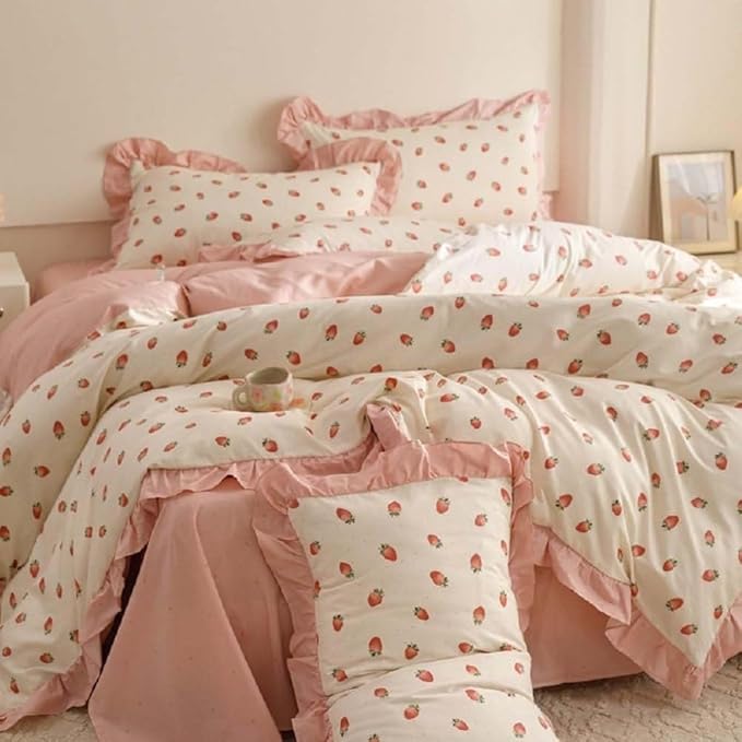 Nayoroom Ruffle Duvet Cover Full Size Pink Strawberry Printed on White Ruffled Bedding Set 3Pcs Reversible Kids Girls Cute Kawaii Coquette Comforter Cover Soft Lightweight Microfiber