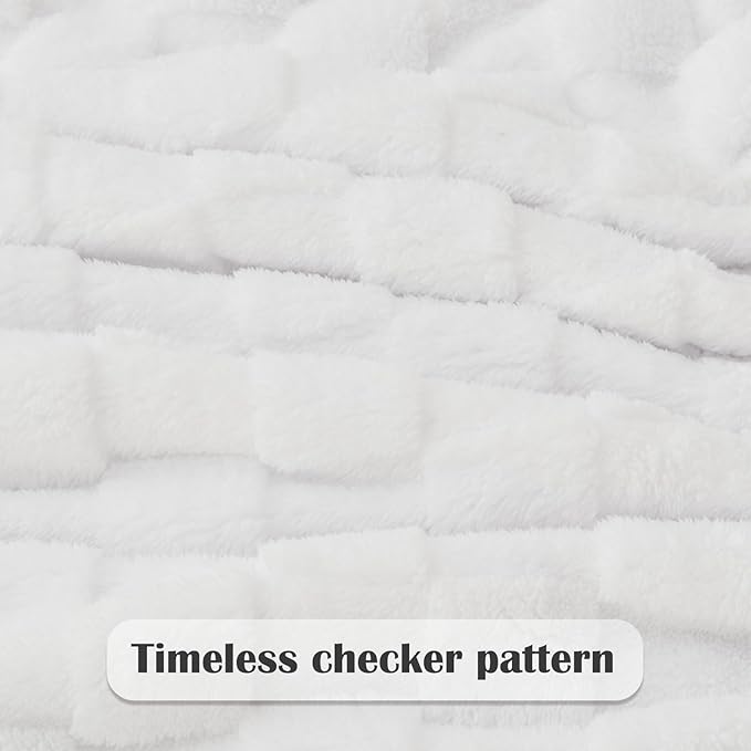 NEWCOSPLAY Super Soft Queen Blanket White Premium Silky Flannel Fleece 3D Checkered Lightweight Bed Blanket All Season Use (White Checkered, Queen(90"x90"))