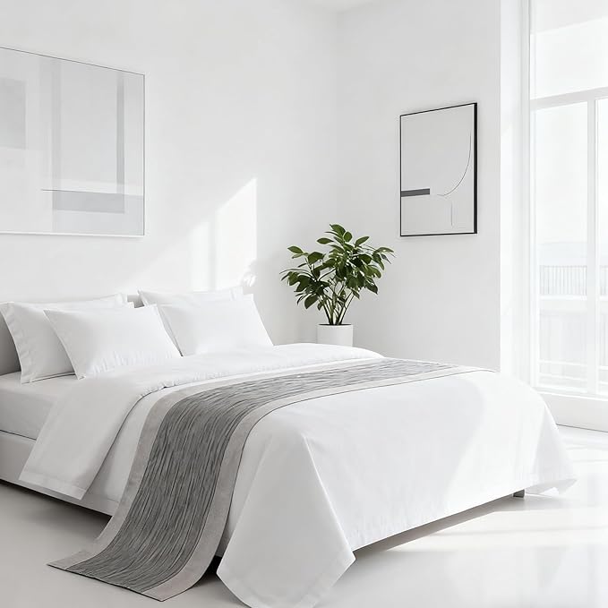 Grey Bed Runner 102 x 20 Inch Striped Seersucker Textured Bed Scarf for King Size Bed Elegant Grey Patchwork Quilted Runner Decorative for Hotel Bedroom (180cm & 200cm Bed, 1 Piece)