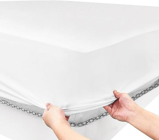 Full Size Mattress Protector Fits to 6-18 inch 54"x 75", 5-Side Waterproof Mattress Cover, Anti-Stains and Urine