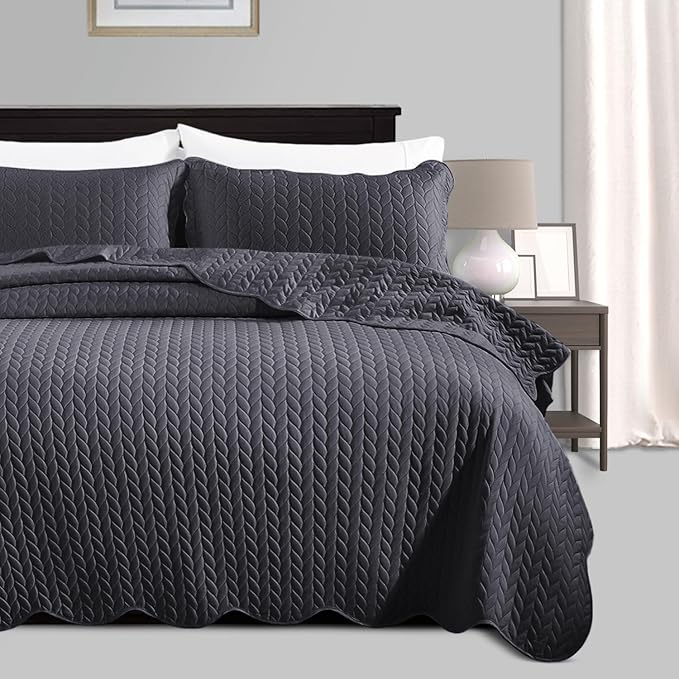 MOONLIGHT20015 Twin Quilt Bedding Set (68” x 86”) - Bulk Pack of 10 Wholesale for Hotels, Guest Bedroom & Airbnbs - Lightweight Microfiber Reversible Embossed Quilts Bedspreads (Charcoal)