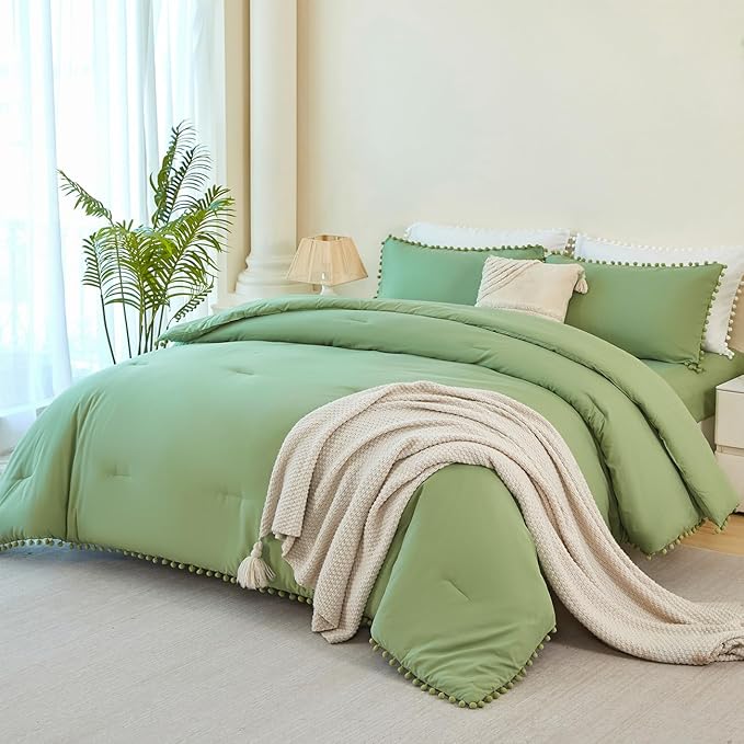 PERFEMET Green Comforter Set Queen Size 5 Pieces Boho Pom Pom Fringe Bedding Comforters for Girls Kids Soft Lightweight All Season Solid Bed in A Bag with Sheets for Bedroom(Green, Queen)