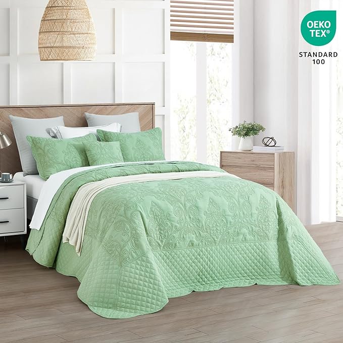 CHIXIN Oversized Bedspread Coverlet Set King Size - Lightweight Bedding Cover - Beautiful Stitching - 5 Piece Reversible Bedspread - Luxury Damask Paisley Pattern (King, Peak Green)