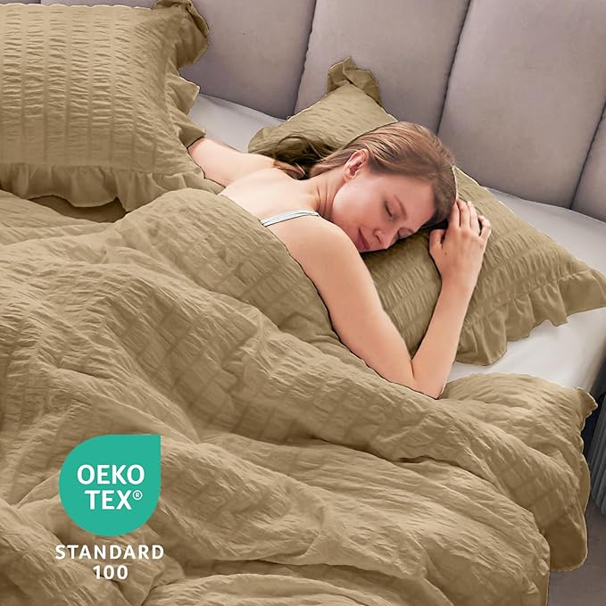 JOLLYVOGUE King Size Comforter Set, 3 Pieces Light Coffee Seersucker Comforters King Size, Lightweight & Fluffy Bedding Sets King for All Season with 1 Ruffle Comforter and 2 Ruffle Pillowshams