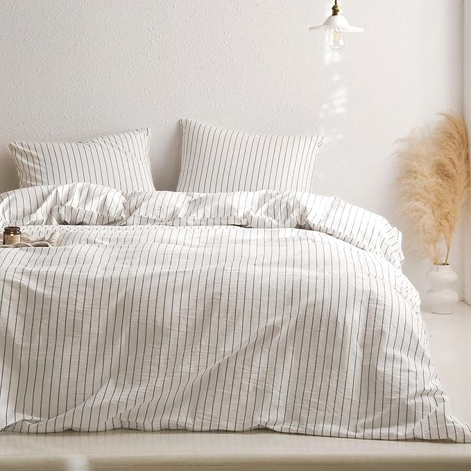 Wake In Cloud - Striped Cotton Duvet Cover Set, Ticking Stripe Vertical Pinstripe Farmhouse, 100% Washed Cotton Textured Percale Bedding Set, 3 Pieces, White, Queen Size