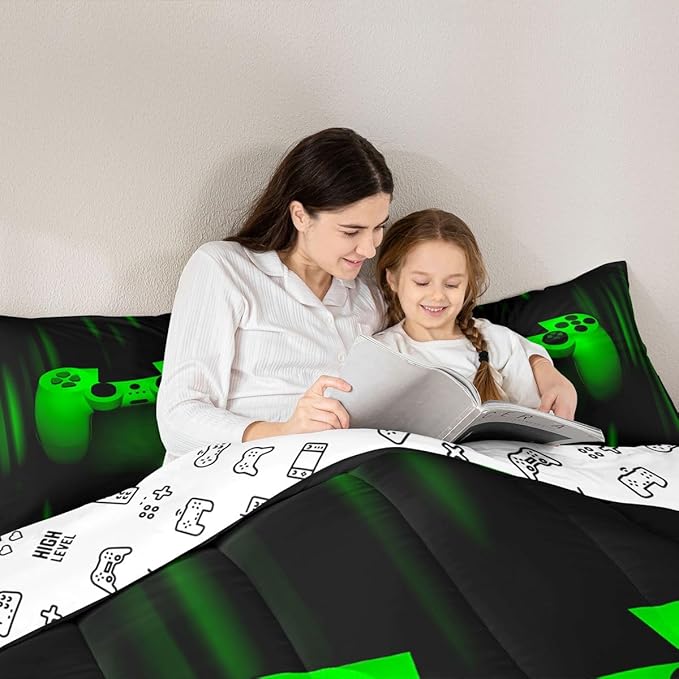 Feelyou Boys Gamer Comforter Set Toddler Size Bedding Set for Kids Gaming Comforter Green Black Video Games Gamepad Room Decor for Teens Child Super Soft Geometric Duvet Quilted Son Grandson Gift