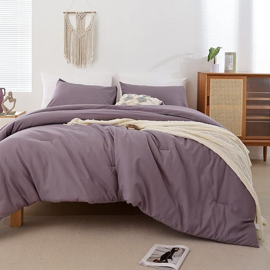 ROSGONIA Oversized King Comforter 128x120, 3pcs Super King Plus Comforter (1 Dusty Purple Comforter & 2 Pillowcases) Lightweight Oversized King Bedding Set Quilt