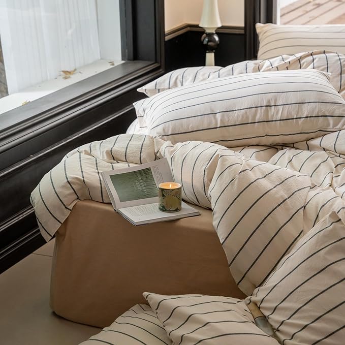 Striped Comforter Set Queen Size Grey Stripes Pattern Printed Comforter 3 Pieces Lightweight Boho Bedding Comforter Set for All Seasons Breathable Soft Fluffy Beige Comforter with 2 Pillowcases