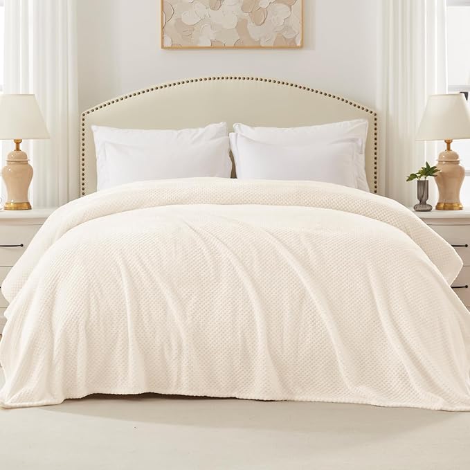 Exclusivo Mezcla Fleece Bed Blanket King Size, Super Soft and Warm Blankets for Couch, Sofa and Bed Waffle Textured, Cozy, Fuzzy and Lightweight (Off White, 90x104 Inches)