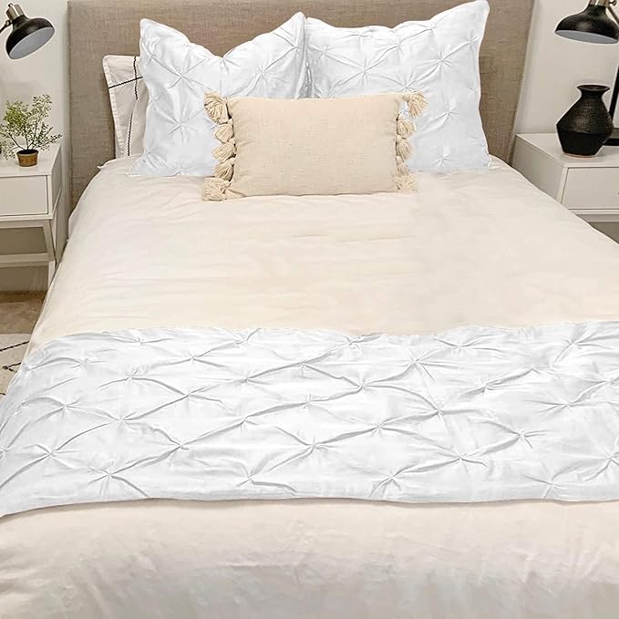 Bed Runner Set - 100% Pure Cotton 800 Thread Count - Luxury 1 Pinch Pleated Bed Runner and 4 Pillow Cover - 5 Piece Pinch Pleated Bed Runner Set Twin, White