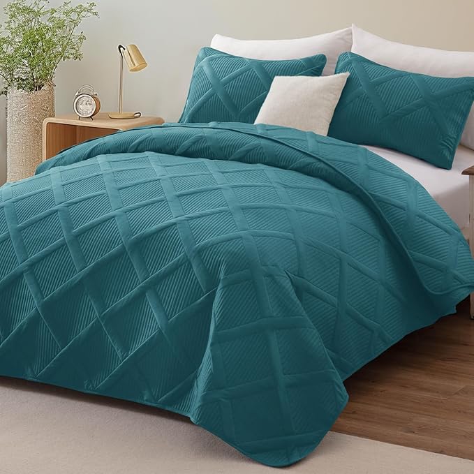 Exclusivo Mezcla Twin Size Quilt Set - Teal Quilts Bedding Set with 2 Pillow Shams, Modern Bedspread with Striped Pattern, Soft Lightweight Bedspreads Coverlets for All Seasons
