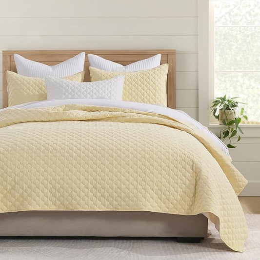 HORIMOTE HOME Quilt Queen Size Light Yellow, Lightweight Quilts for Summer Ultra-Soft Microfiber Modern Style Quilted Clouds Pattern Bedspread Quit Set 3 Pieces(1 Quilt and 2 Pillow Shams)