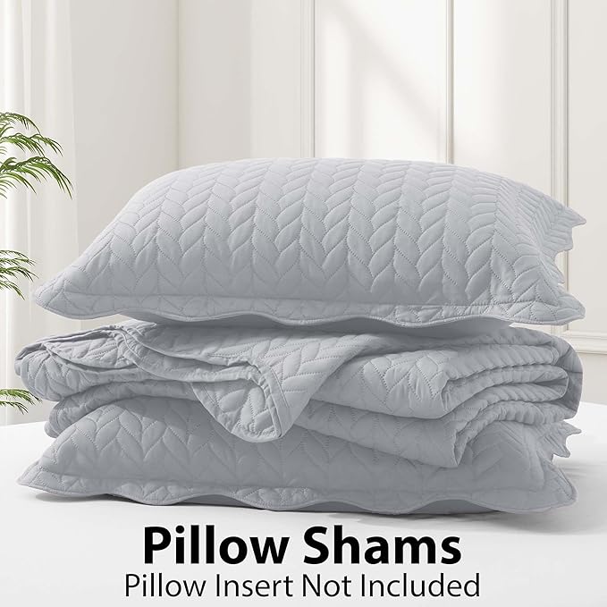 IR Imperial Rooms Queen Quilt Bedding Set (90" x 96") - Bulk Pack of 10 Wholesale for Hotels, Guest Bedroom & Airbnbs - Lightweight Microfiber Reversible Embossed Quilts Bedspreads (Silver)